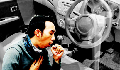Ilustrasi untuk Anda Merokok di Dalam Mobil? Kenali Dulu Bahayanya!